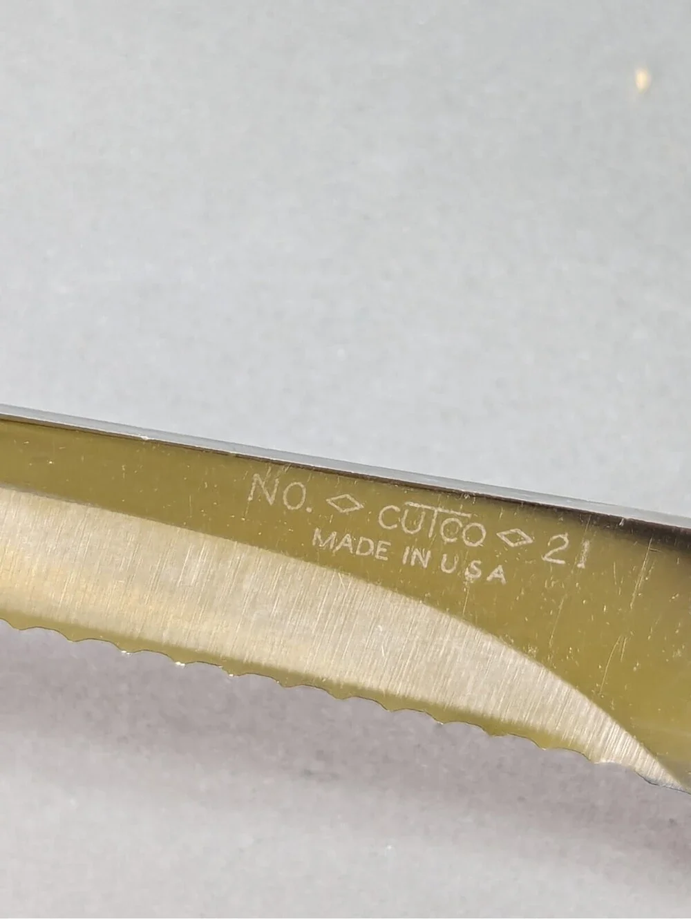 VTG Cutco No. 21 Slicing Knife Brown Swirl Handle 5